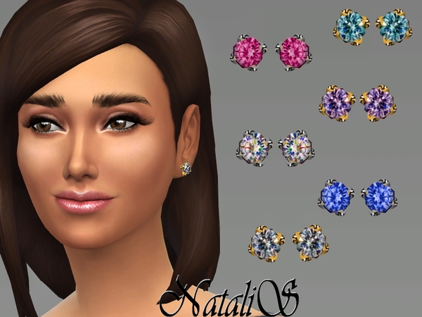 NataliS_Crystal studs earrings 01 FT-FE.jpg