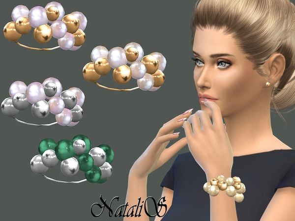 NataliS_Giant pearls and beads bracelet.jpg