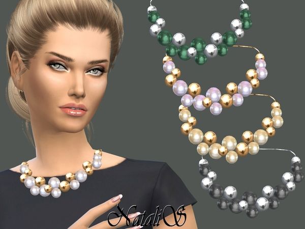 NataliS_Giant pearls and beads necklace.jpg