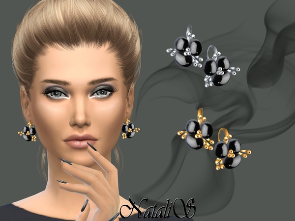 NataliS_Onyx flower earrings.jpg