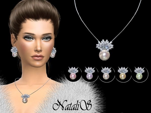 NataliS_Frozen pearl pendant.jpg