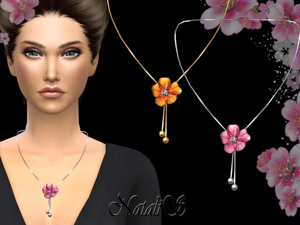 NataliS_Carved flower necklace.jpg