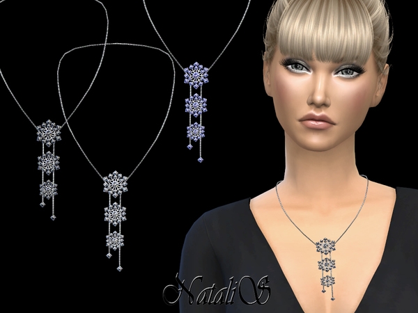NataliS_Sparkling triple snowflakes necklace.jpg