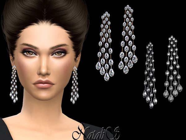 NataliS_Oval and pear diamond chandelier earrings.jpg