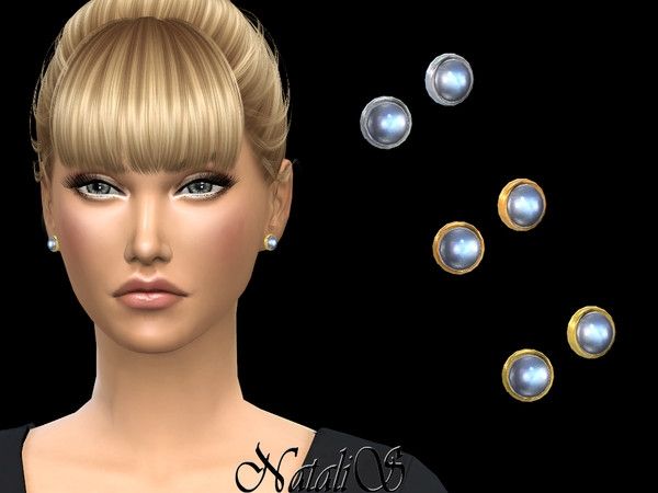 NataliS_Moonstone stud earrings.jpg