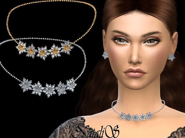 NataliS_Winter flower necklace.jpg