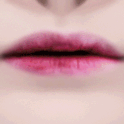 LIPS-81.gif